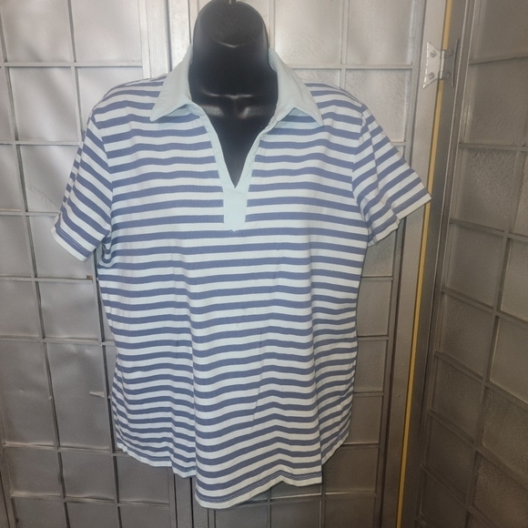 Classic elements 16-18W 95% cotton top. Blue. - Picture 1 of 6